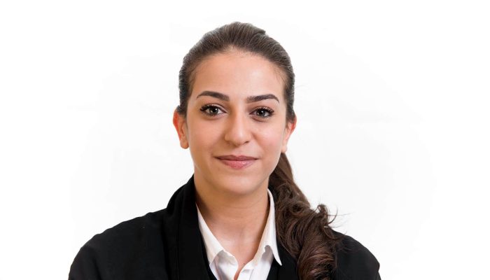 Headshot photographyin dubai 25